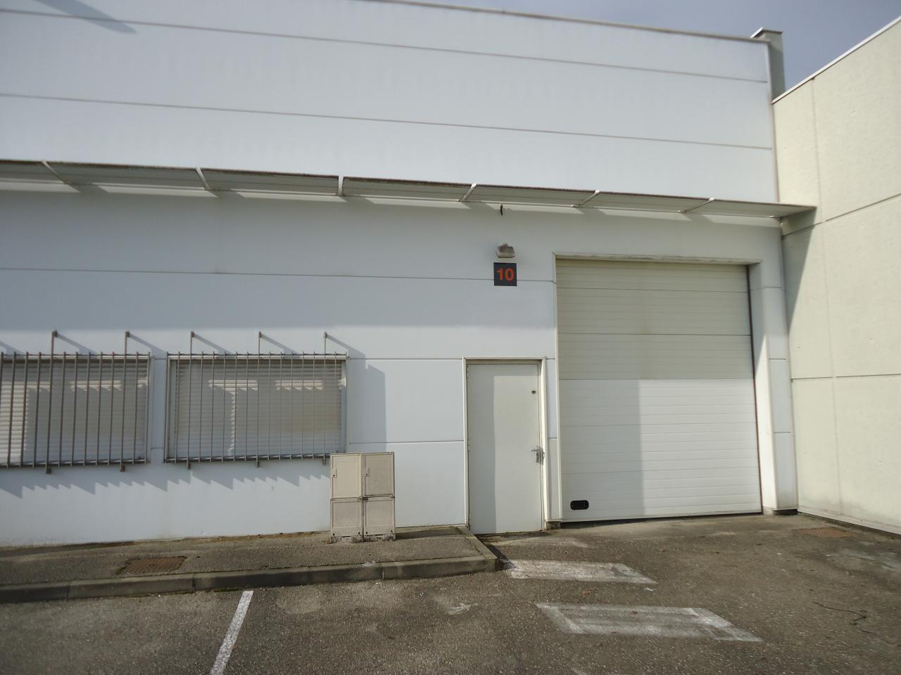 Local d'activité Rillieux-la-Pape 135m² Location Local d'activité Rillieux-la-Pape Rhône OLACT2638542