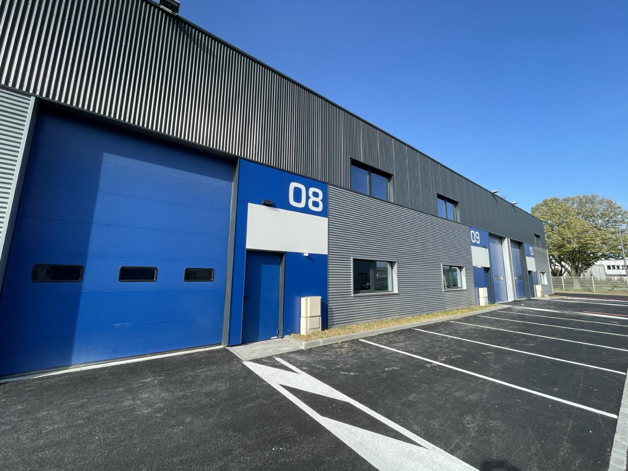 Local d'activité Chalon-sur-Saône 1449m² Location Local d'activité Chalon-sur-Saône Saône-et-Loire OLACT2117340